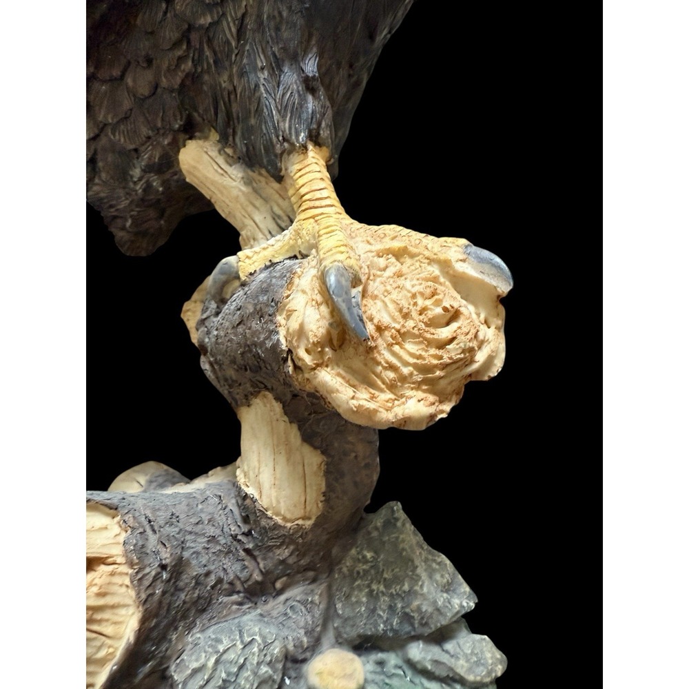 Polly Resin  American Eagle Perching on Tree Branch Resin Figurine Statue 13in - Picture 3 of 5